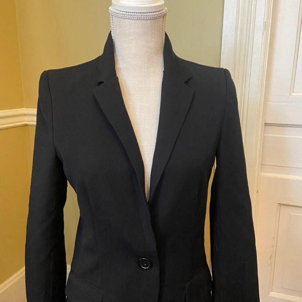 Blazer - Picture 2 of 3